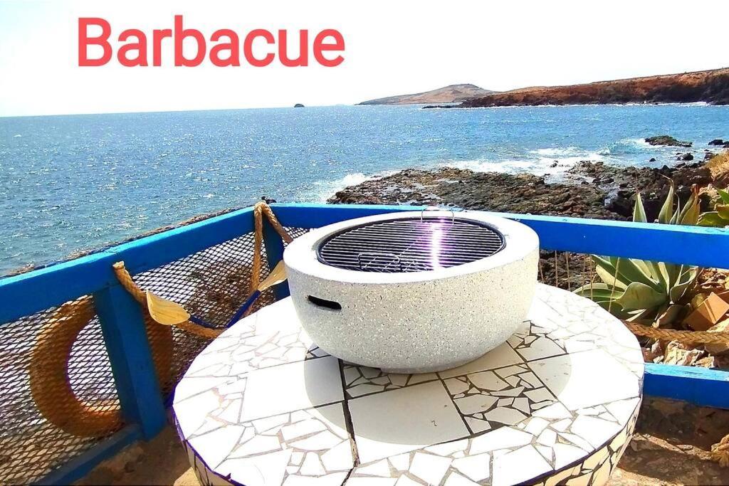 La Casa Con Terraza Privada Sobre El Mar