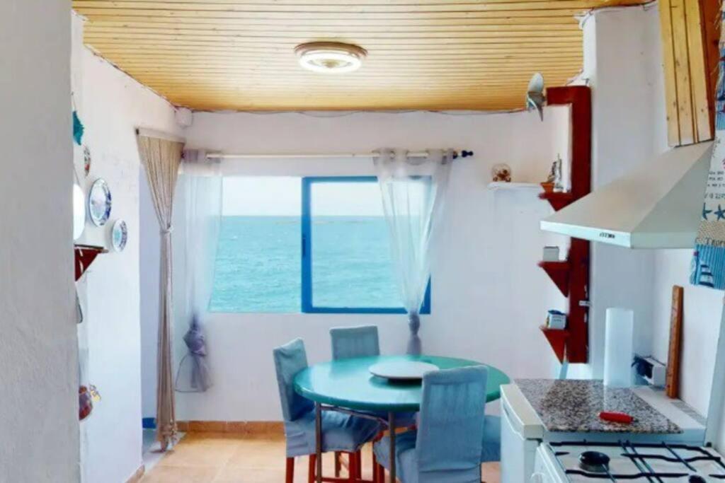 La Casa Con Terraza Privada Sobre El Mar * Telde